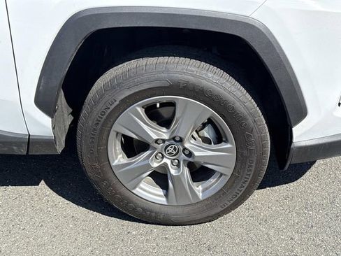 Used 2024 Toyota RAV4 LE image 7