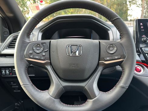 Used 2023 Honda Odyssey Sport image 23