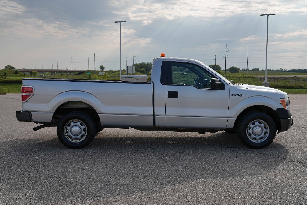 Used 2014 Ford F150 XL w/ Trailer Tow Package RWD image 5