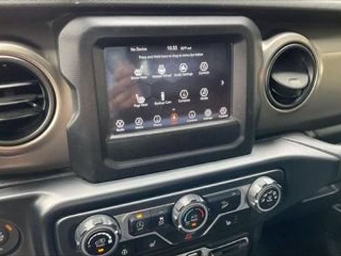 Used 2019 Jeep Wrangler Unlimited Sport S AWD/4WD image 19