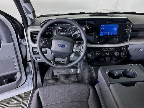 New 2026 Ford F350 XL w/ XL Chrome Package image 21