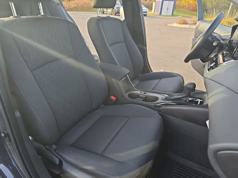 Used 2025 Toyota Corolla LE image 11