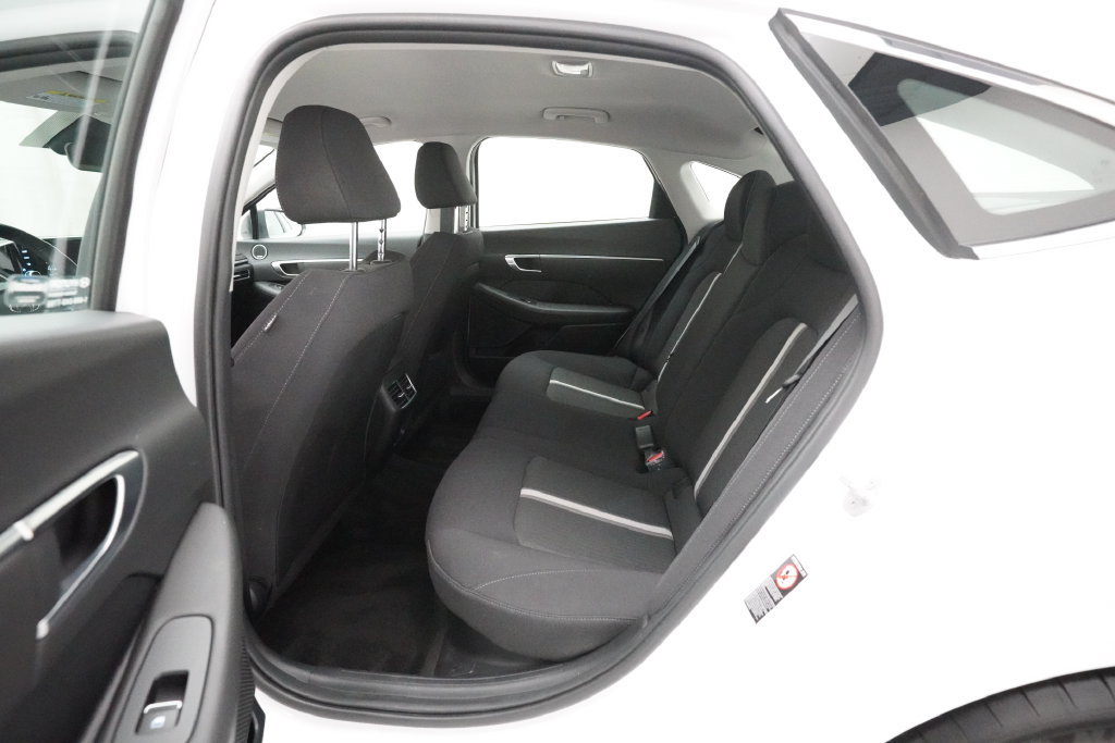 Used 2023 Hyundai Sonata SEL FWD image 15