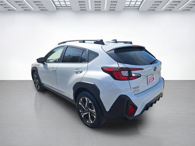 Used 2025 Subaru Crosstrek 2.5i Premium AWD/4WD image 6