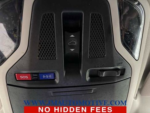 Used 2020 Subaru Outback Touring XT image 40