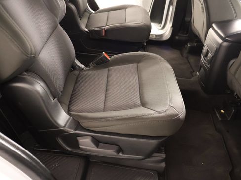 Used 2023 Ford Explorer XLT RWD image 15