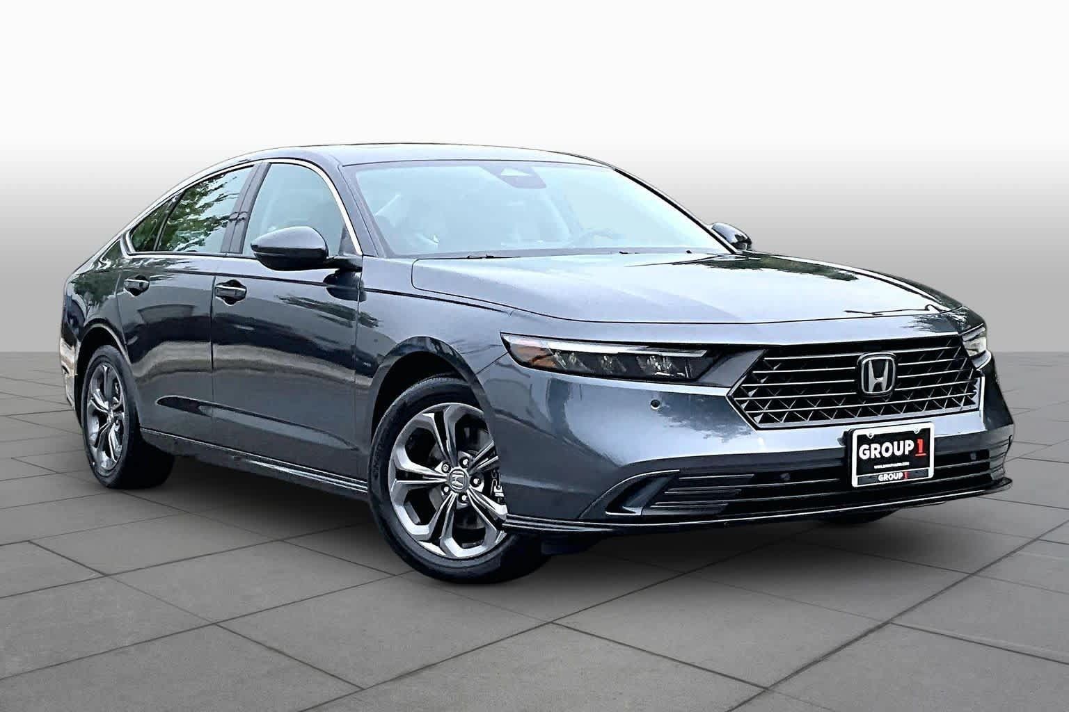 Used 2024 Honda Accord EX-L image 3