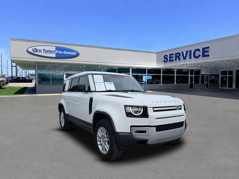 Used 2020 Land Rover Defender 110 S AWD/4WD image 2