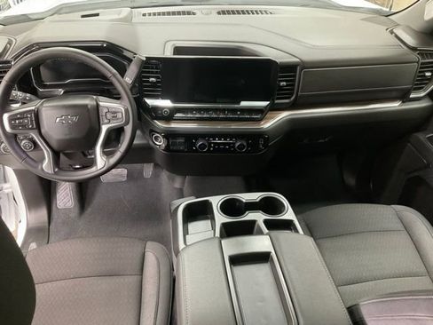 Used 2024 Chevrolet Silverado 1500 RST image 15