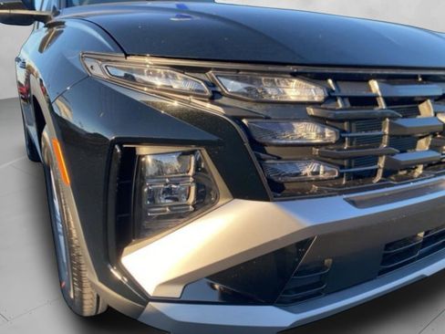 New 2026 Hyundai Tucson SE image 9