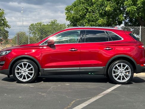Certified 2019 Lincoln MKC Reserve w/ MKC Technology Package FWD image 6