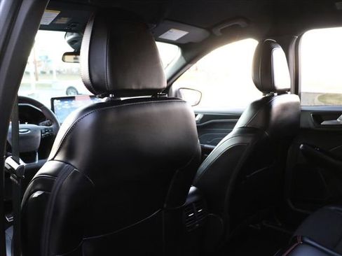 Used 2024 Ford Escape ST-Line w/ Tech Pack #1 image 15