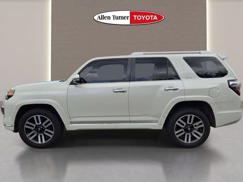 Used 2016 Toyota 4Runner Limited AWD/4WD image 10