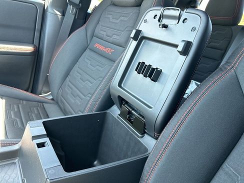 New 2025 Nissan Frontier PRO-4X w/ Tow Package image 34