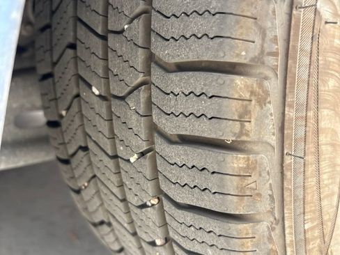 Used 2010 Ford Fusion SE FWD image 19