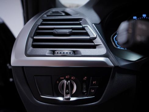 Used 2022 BMW X3 sDrive30i w/ Convenience Package w/ZPA image 19