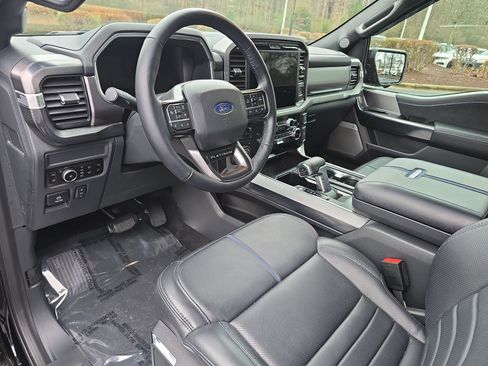 Used 2025 Ford F150 Platinum w/ FX4 Off-Road Package image 15