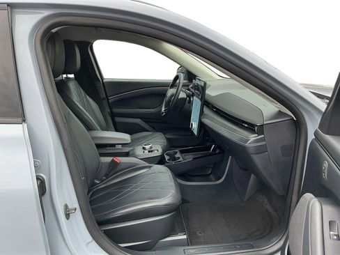 Used 2024 Ford Mustang Mach-E Select w/ Comfort Package Lite image 22