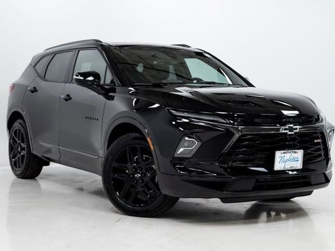 Used 2025 Chevrolet Blazer RS w/ Driver Confidence II Package AWD/4WD image 6