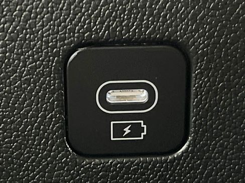 New 2025 Kia Sorento X-Line EX image 42