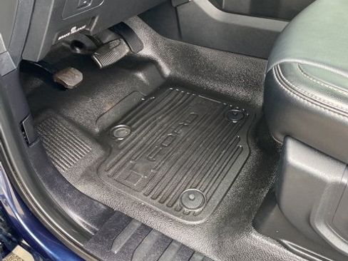 Used 2020 Ford F250 Lariat w/ Lariat Value Package image 14