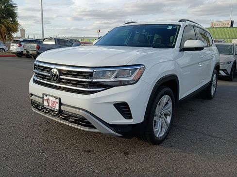 Used 2023 Volkswagen Atlas SE image 1