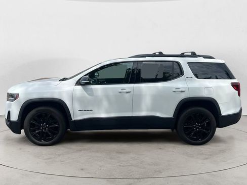 Used 2022 GMC Acadia SLE w/ GMC Pro Grade Package AWD/4WD image 2