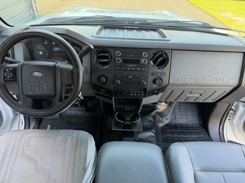 Used 2016 Ford F450 XL w/ Power Equipment Group AWD/4WD image 17