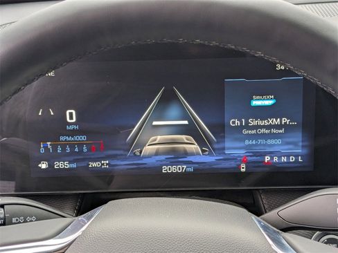 Used 2025 Chevrolet Equinox LT image 20