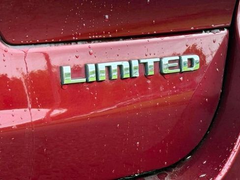 Certified 2024 Jeep Grand Cherokee L Limited w/ Luxury Tech Group II AWD/4WD image 20