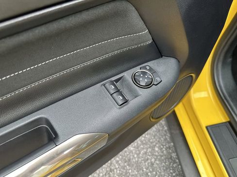 Used 2017 Ford Mustang Shelby GT350 image 18