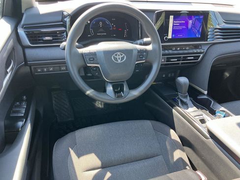 Used 2026 Toyota Camry LE FWD image 14