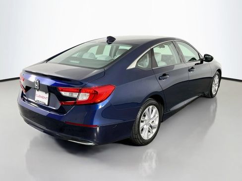 Used 2018 Honda Accord LX image 7