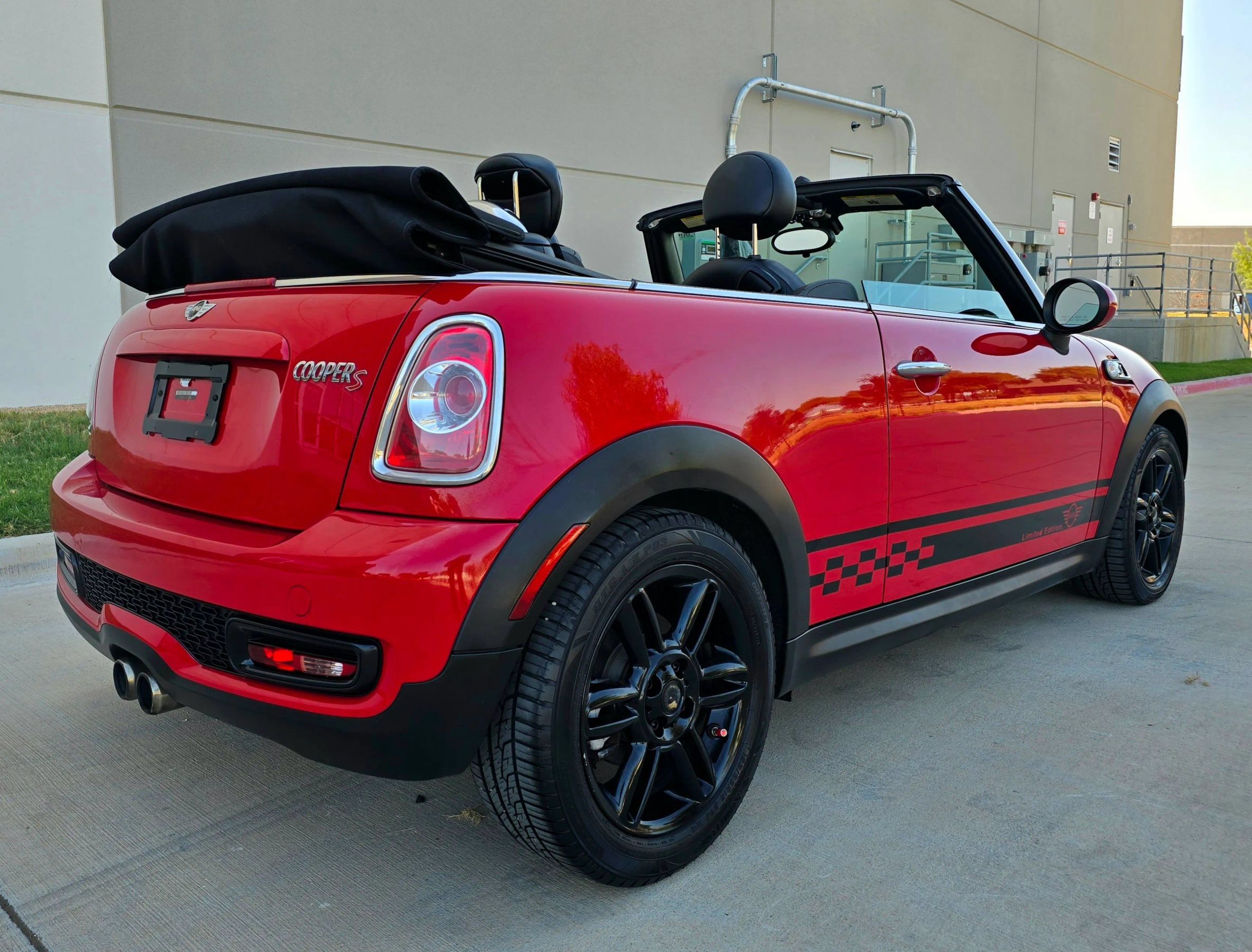 Used 2015 MINI Cooper S FWD image 7