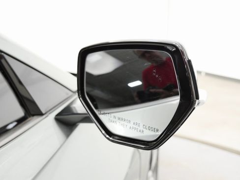 Used 2023 Chevrolet Corvette Stingray Premium Conv w/ Z51 Performance Package image 36