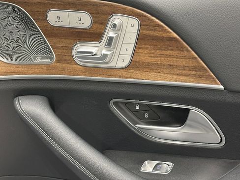 Certified 2025 Mercedes-Benz GLE 350 4MATIC image 16
