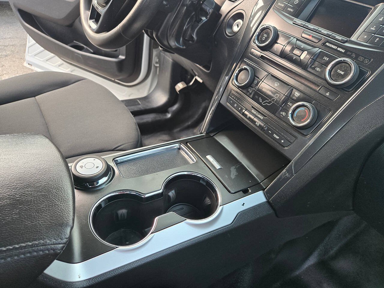 Used 2017 Ford Explorer 4WD Police Interceptor image 37