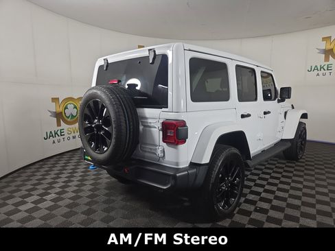 Certified 2024 Jeep Wrangler Unlimited Sahara w/ Safety Group AWD/4WD image 10
