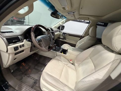 Used 2017 Lexus GX 460 Premium AWD/4WD image 17