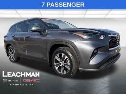 Used 2022 Toyota Highlander XLE