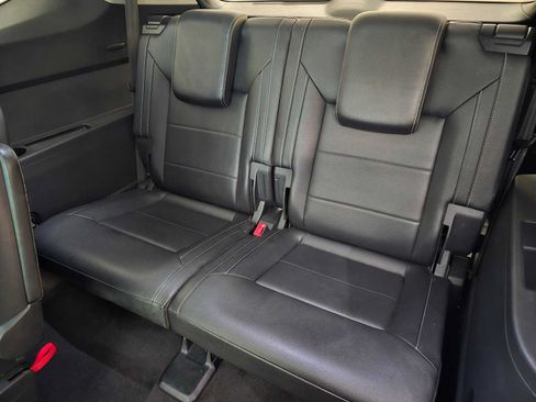 Used 2021 Volkswagen Atlas SEL R-Line AWD/4WD image 25