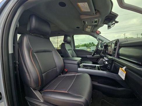 Used 2025 Ford F250 Lariat w/ Lariat Ultimate Package image 20
