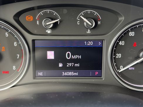 Used 2020 Buick Enclave Essence w/ Sound and Sites Package image 33