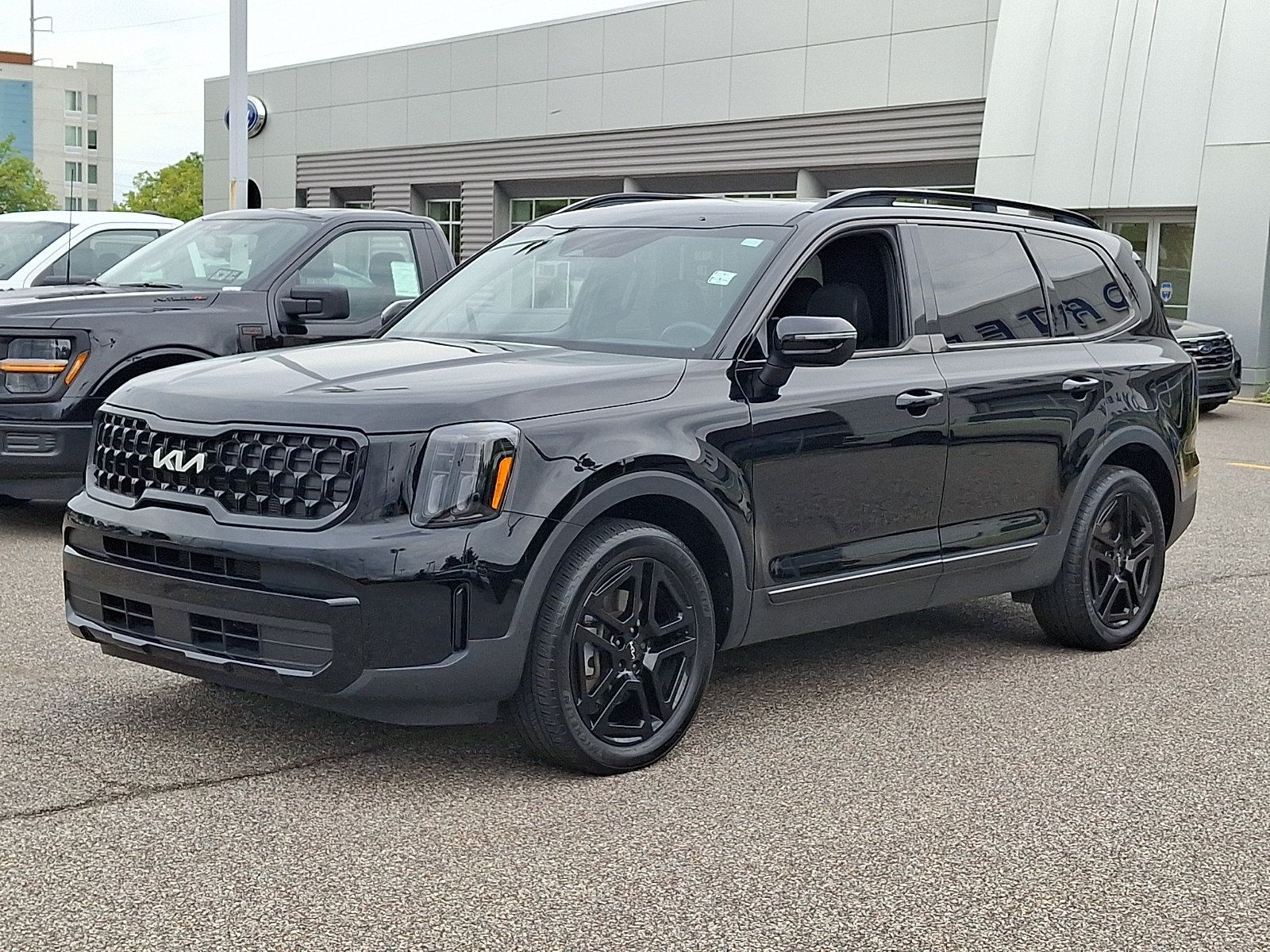 Used 2024 Kia Telluride EX X-Line AWD/4WD image 5