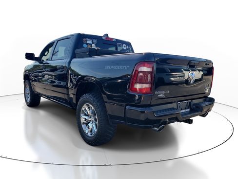 Used 2023 RAM 1500 Laramie AWD/4WD image 6