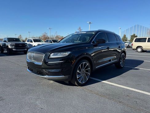 Used 2021 Lincoln Nautilus Reserve w/ Equipment Group 201A image 3