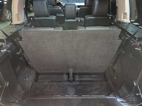 Used 2015 Land Rover LR4 HSE LUX image 71