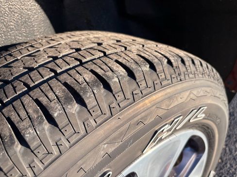 Used 2022 RAM 1500 Laramie image 13