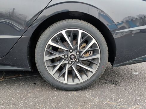 Used 2023 Hyundai Sonata Limited image 22