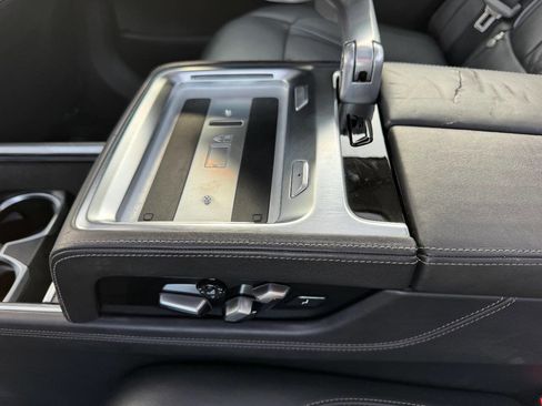 Used 2016 BMW 750i xDrive image 12